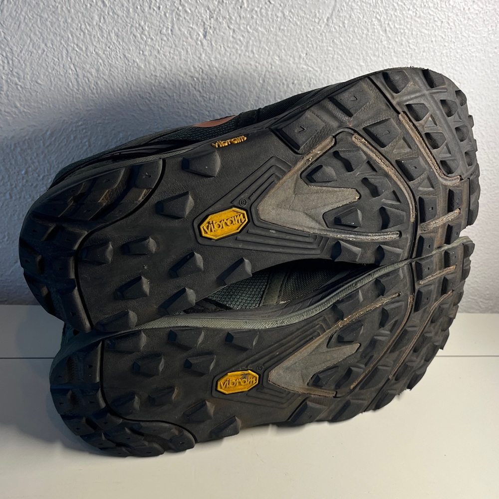(48) Topo Terraventure 3 Trail Runners Athletic Green and Orange Running Shoes - Picture 4 of 4